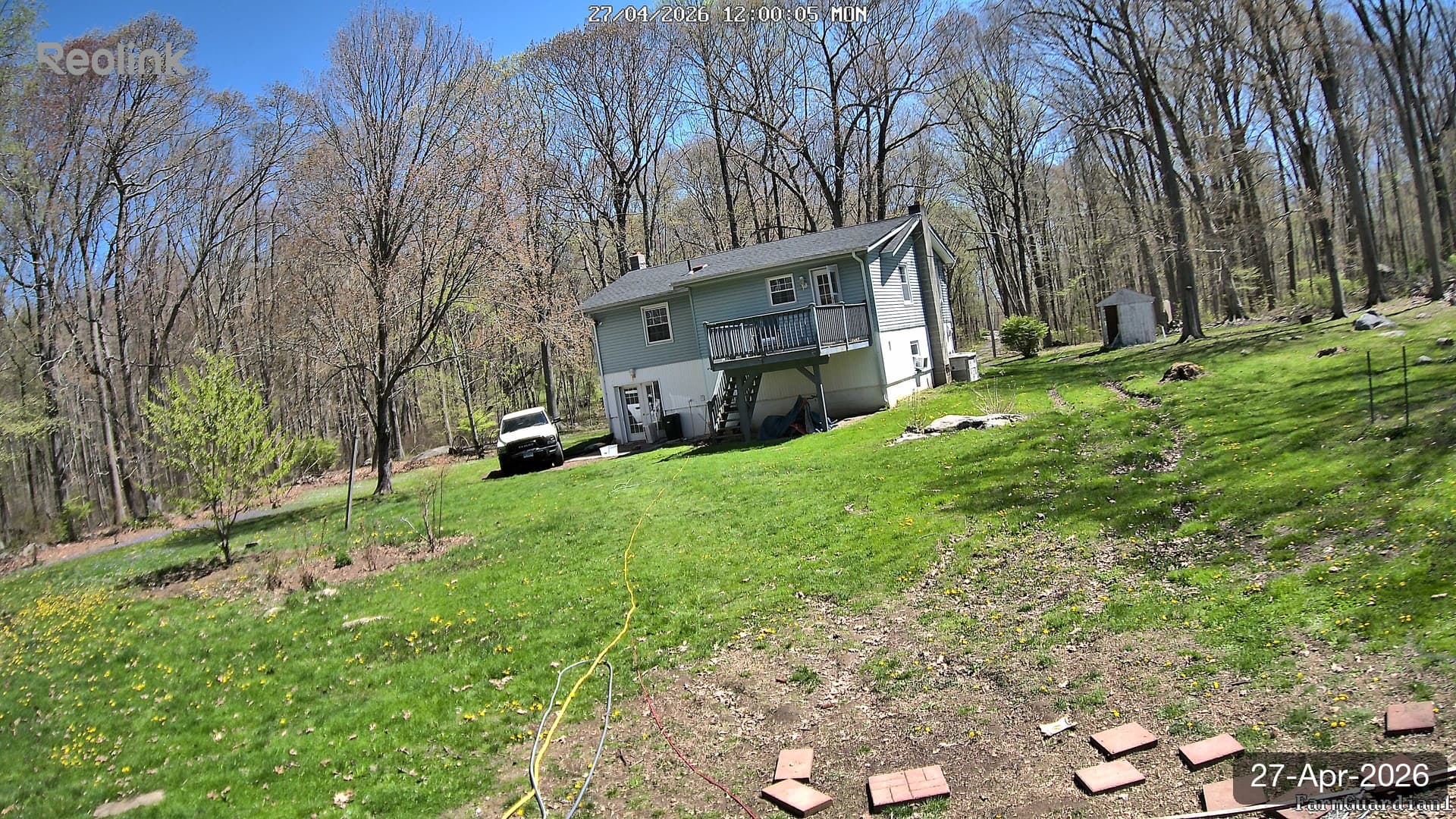 Yard on 27-Apr-2026, Noon