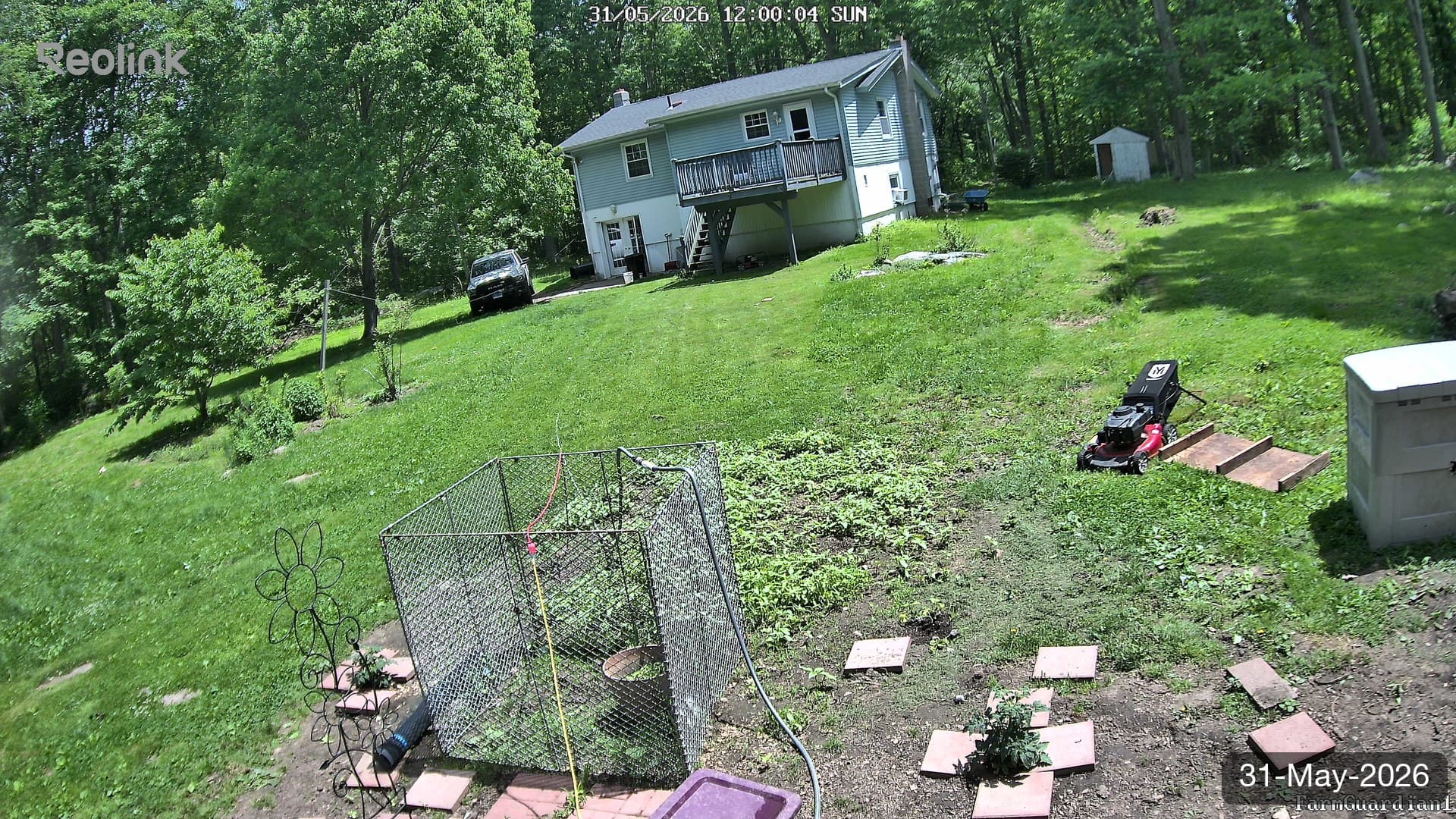 Yard on 31-May-2026, Noon