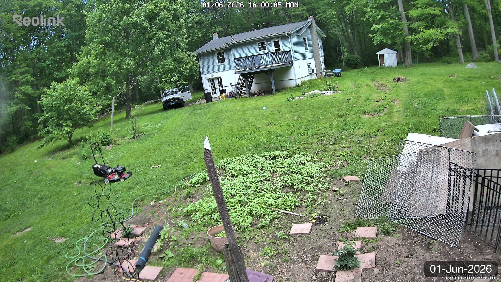 Yard on 01-Jun-2026, Evening